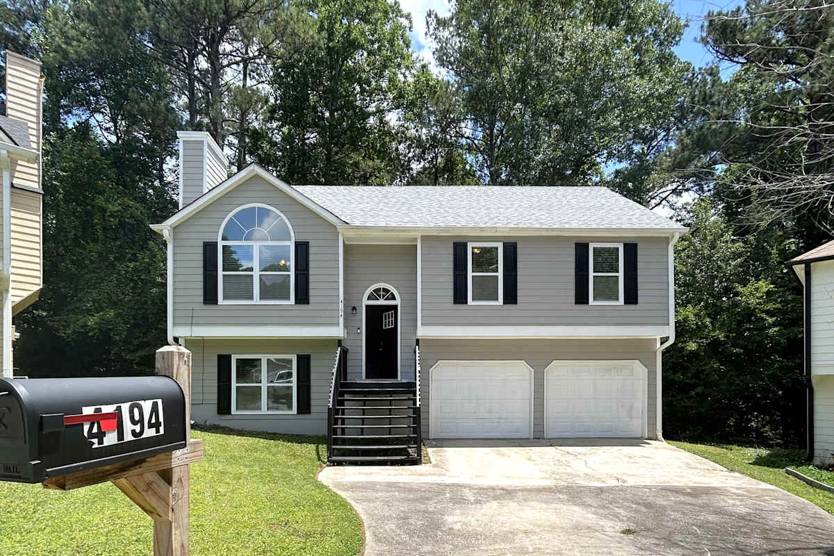 4-Bed House for Rent – 4194 Morningside Cir, Powder Springs, GA