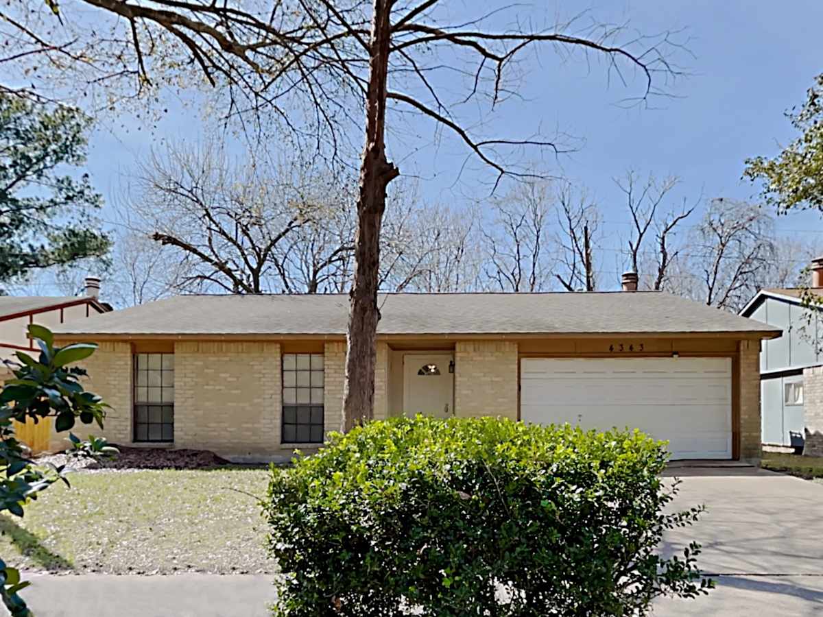 3-Bed House for Rent – 4343 Kevinkay Dr, Houston, TX