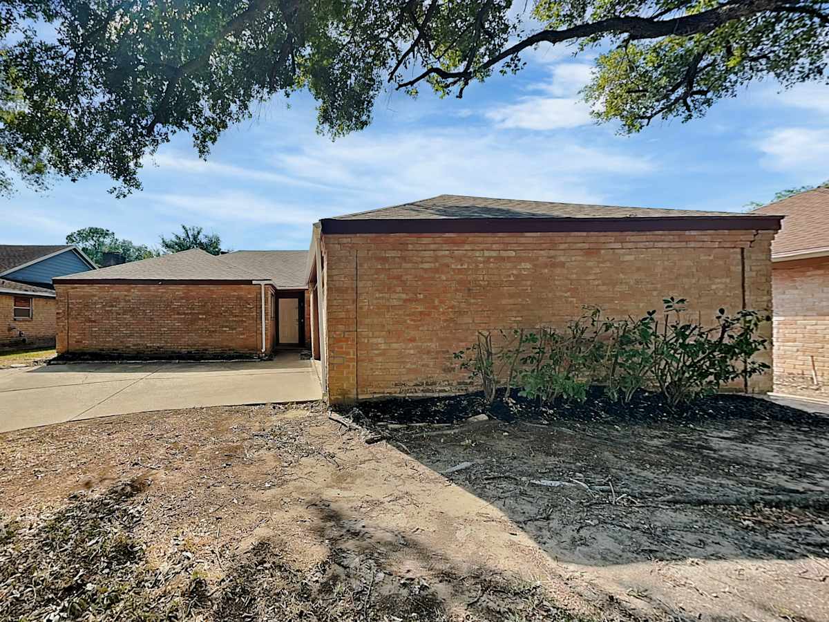 3-Bed House for Rent – 4907 Eagle Trail Dr, Houston, TX