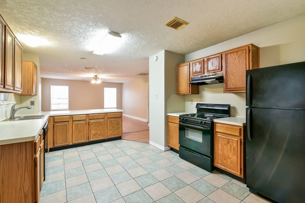 13935 Cantwell Dr, Houston, TX, 77014 Invitation Homes