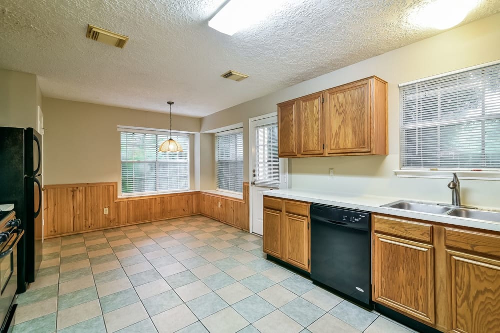 13935 Cantwell Dr, Houston, TX, 77014 Invitation Homes