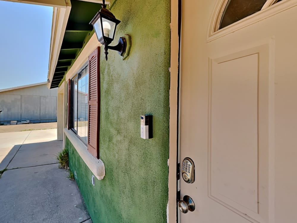14256-n-37th-way-phoenix-az-85032-invitation-homes