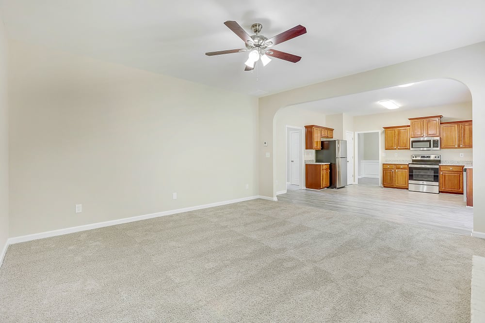 2373 Crimson Creek Ln, Snellville, GA, 30078 Invitation Homes