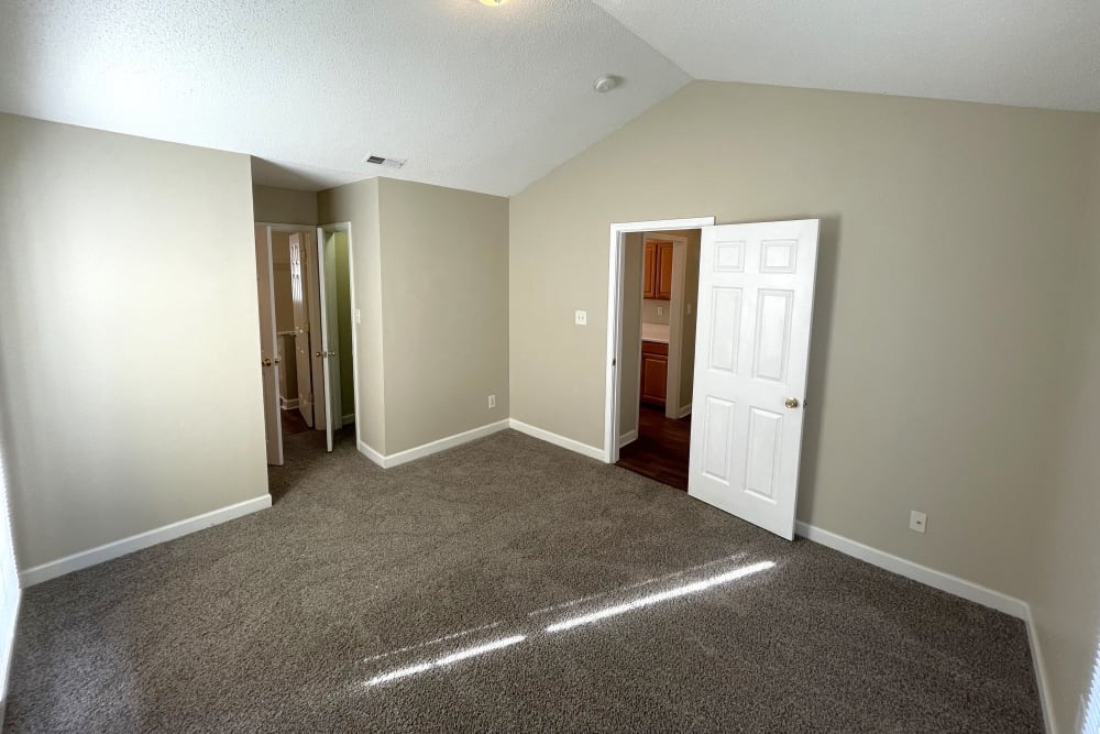 2417 Barkers Ridge Dr, Bessemer City, NC, 28016 Invitation Homes