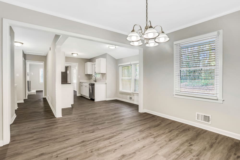 2714 Holley Ct, Atlanta, GA, 30344 Invitation Homes