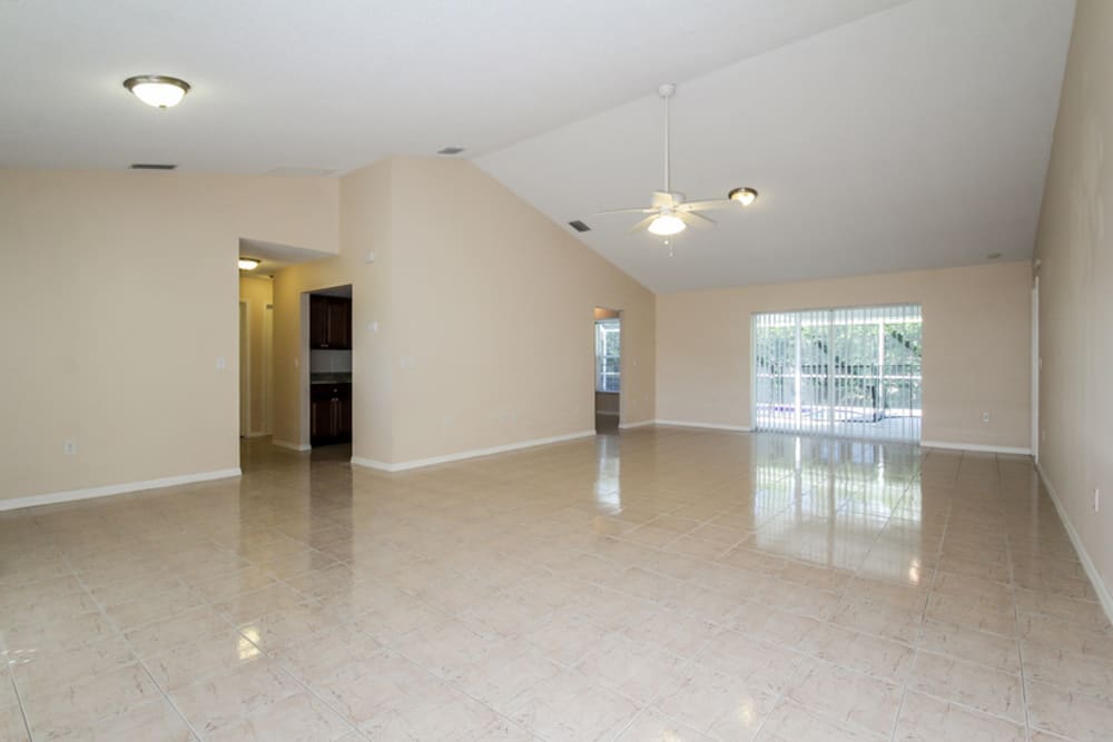 4307 Fairfax Dr E, Bradenton, FL, 34203 Invitation Homes