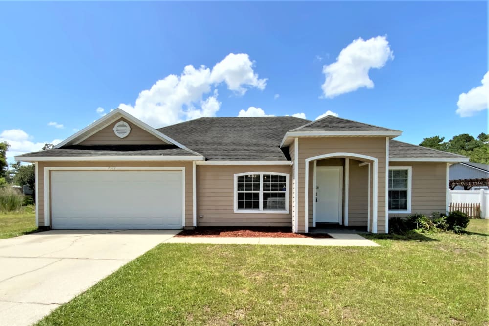 7532 Dover Cliff Dr N, Jacksonville, FL, 32244 | Invitation Homes