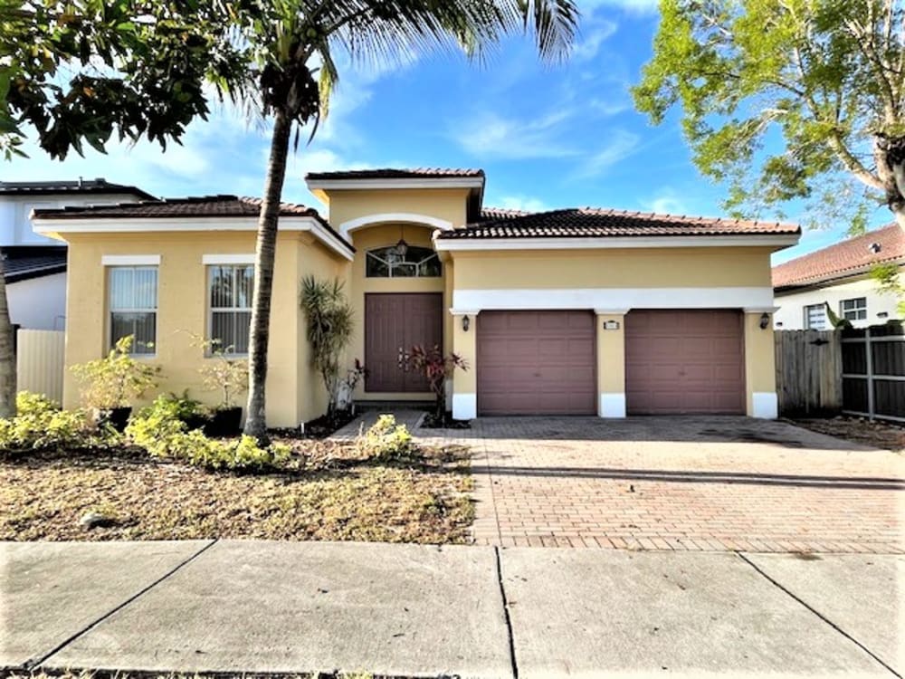 8865 NW 178th St, Hialeah, FL, 33018 | Invitation Homes