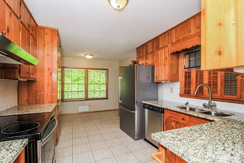 1599 Knob Hill Dr NE, Atlanta, GA, 30329 | Invitation Homes