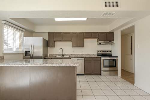 3007 N 79th Dr, Phoenix, AZ, 85033 | Invitation Homes