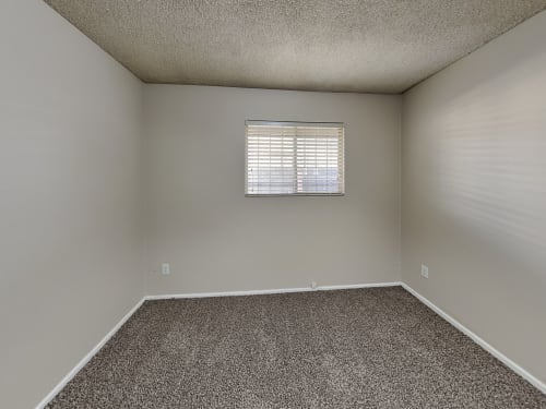 3418 N 39th Ave, Phoenix, AZ, 85019 | Invitation Homes