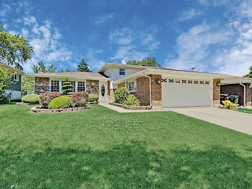 6300 157th St, Oak Forest, IL, 60452 | Invitation Homes