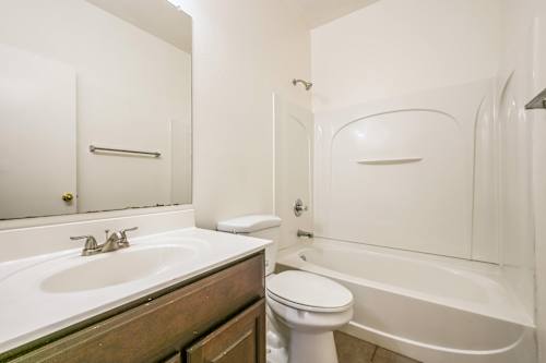 7002 S 40th Ln, Phoenix, AZ, 85041 | Invitation Homes