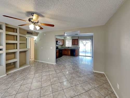 7130 W Hollyhock Dr, Phoenix, AZ, 85033 | Invitation Homes