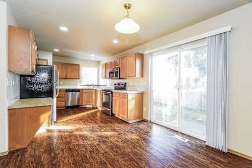 鹿の民 8514 186th Street Ct E, Puyallup, WA, 98375 | Invitation Homes