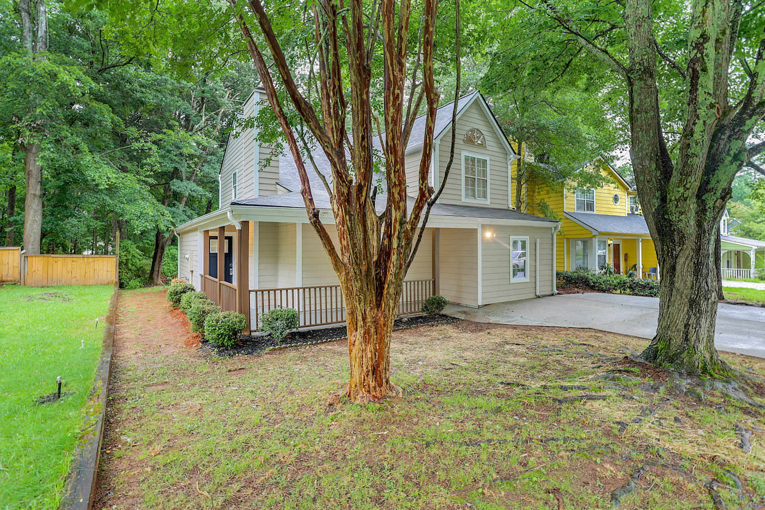 5 Bedroom House – 1018 Autumn Crest Ct, Stone Mountain, GA 30083