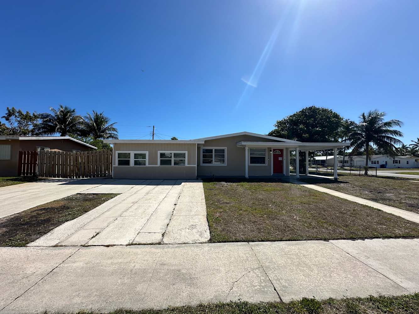 Affordable rental homes in Lantana, FL