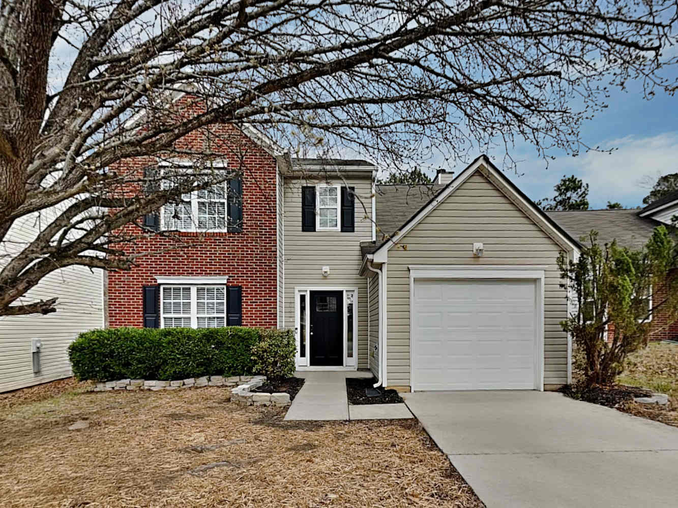 5-Bed Home at 10326 Covingtonwood Dr, Charlotte