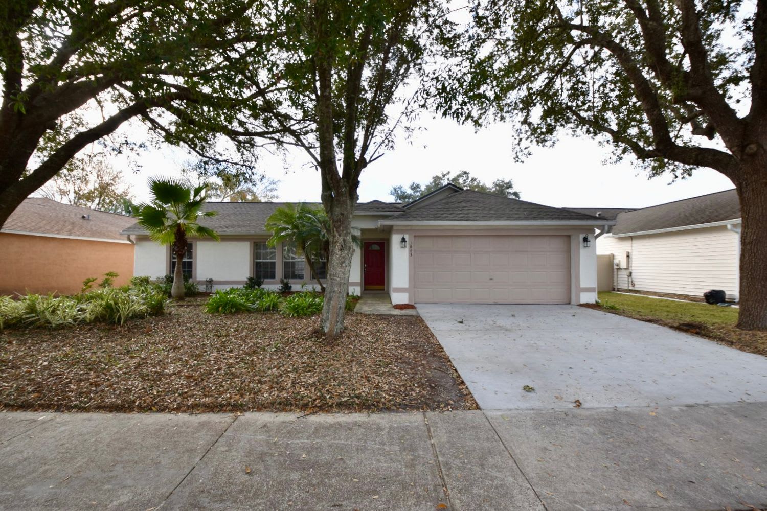 4-Bed House for Rent - 1043 W Riviera Blvd, Oviedo, FL