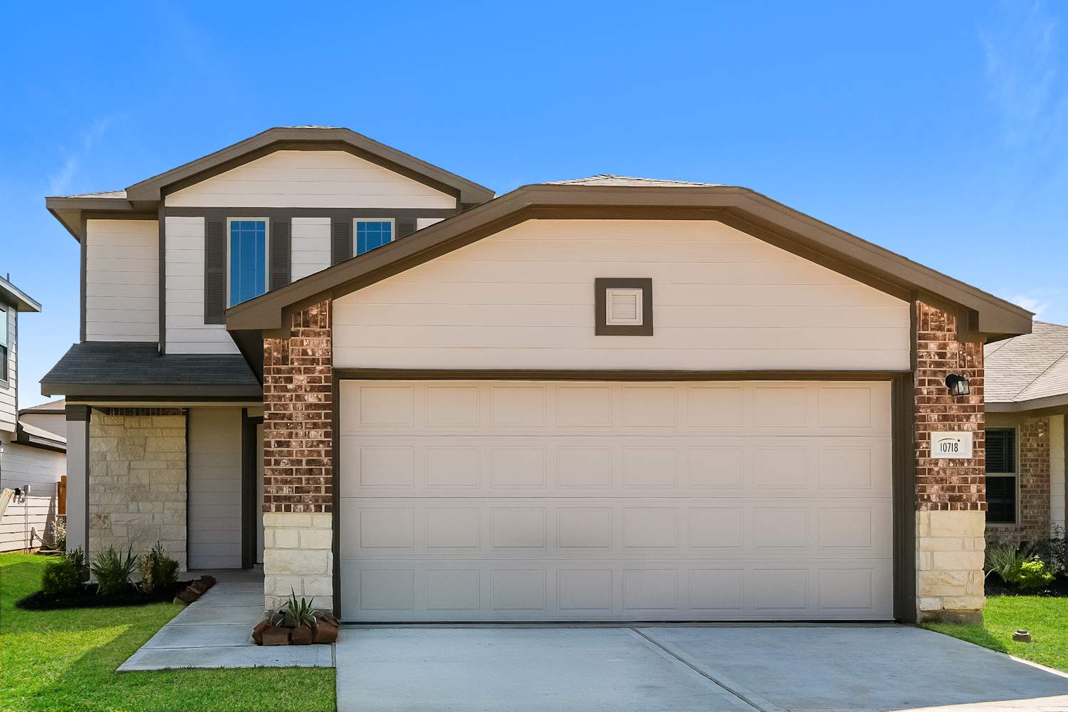 4-Bed House for Rent - 10718 Sunlit St, Conroe, TX
