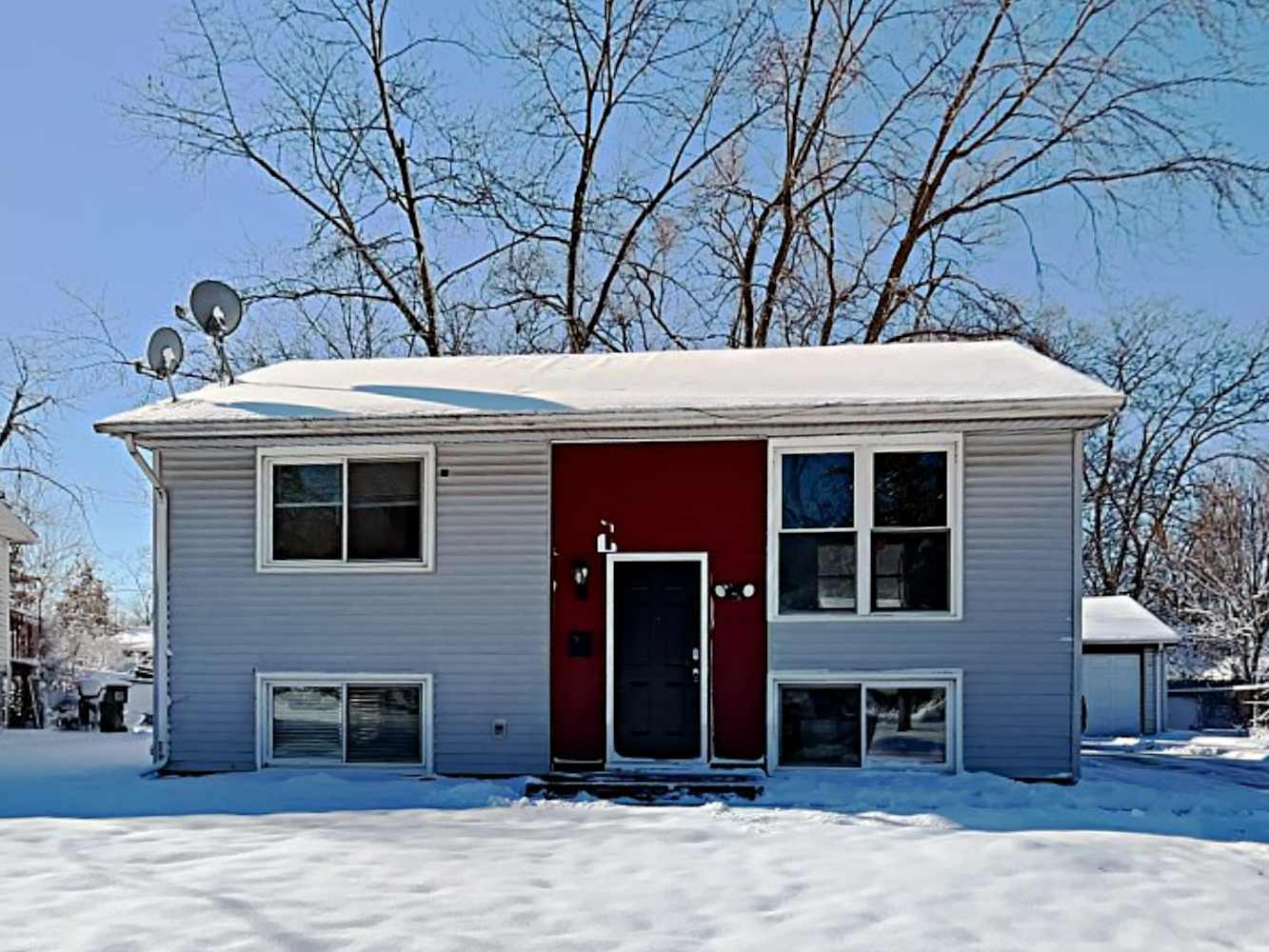 3-Bed Home at 110 S Spruce Ln, Glenwood