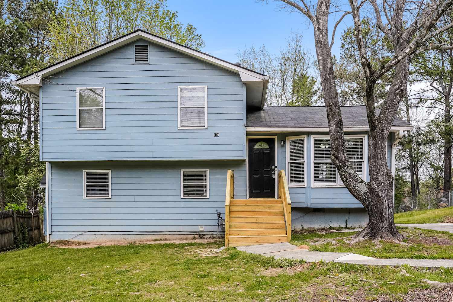 4-Bed Home in null, Lawrenceville