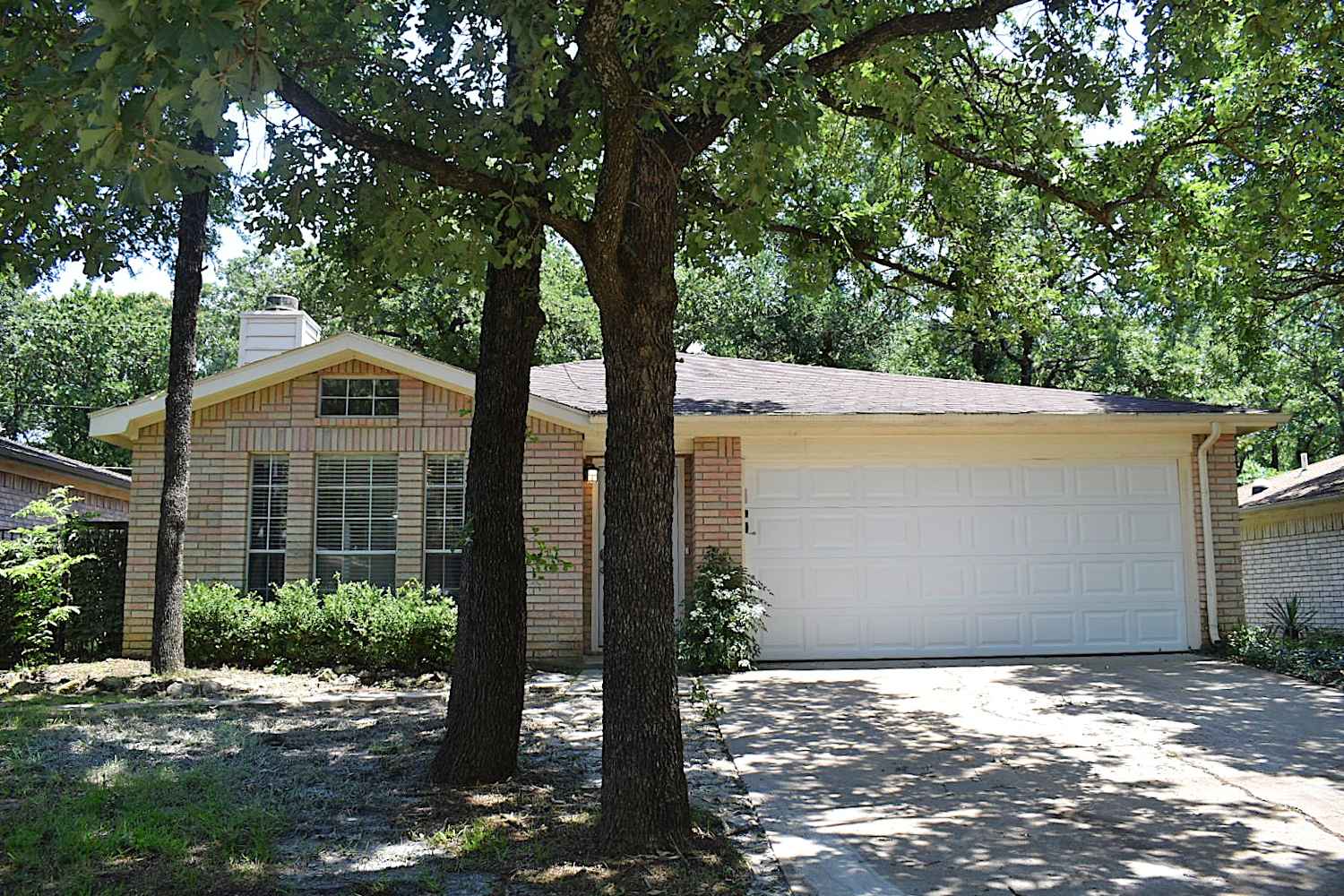 3-Bed House for Rent - 1111 Hidden Creek Dr, Mansfield, TX