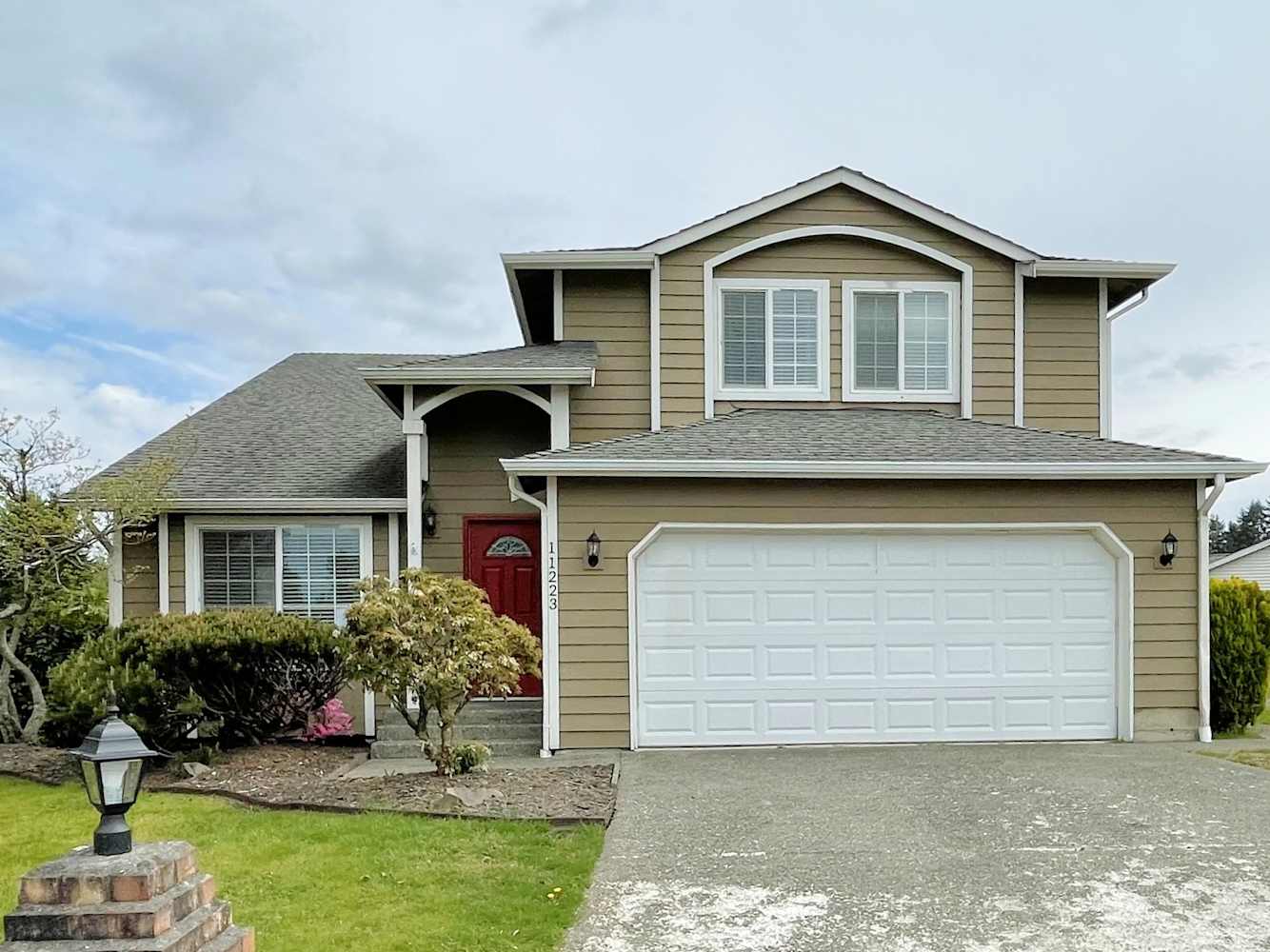 4-Bed House for Rent - 11223 SE 264th Pl, Kent, WA