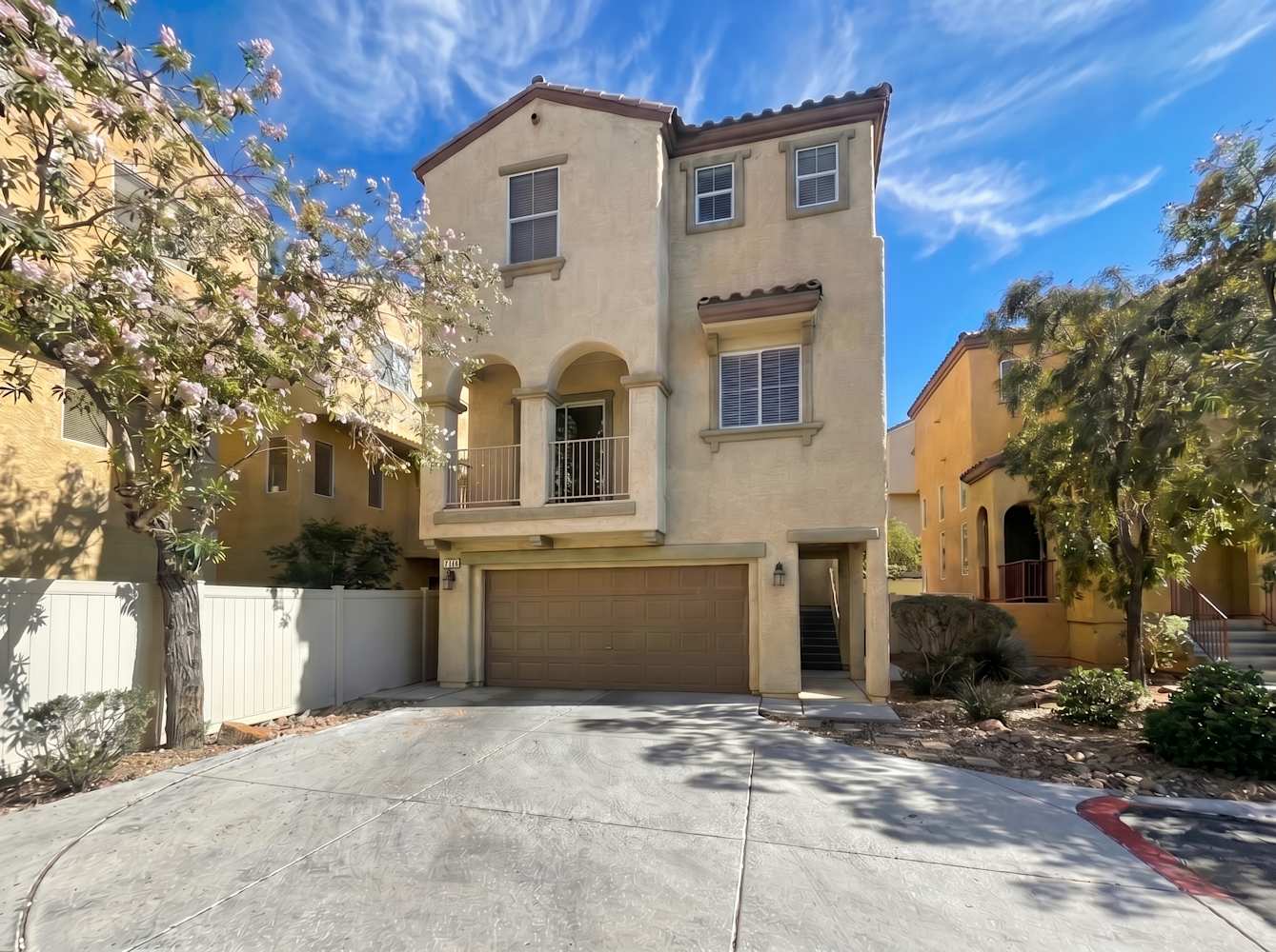 4-Bed House for Rent - 1177 Adriana Bend Ct, Henderson, NV