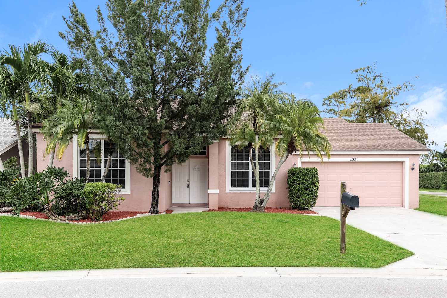 3-Bed House for Rent - 1182 Aviary Rd, Wellington, FL