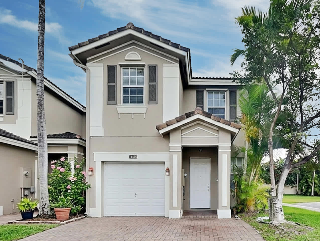 4-Bed Home in null, Miami