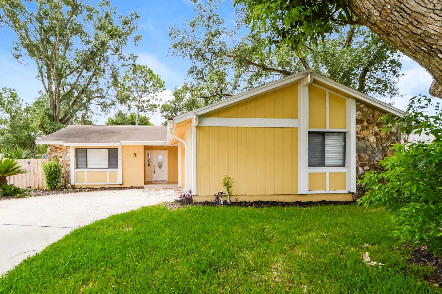 3-Bed House for Rent - 125 Ingram Cir, Longwood, FL