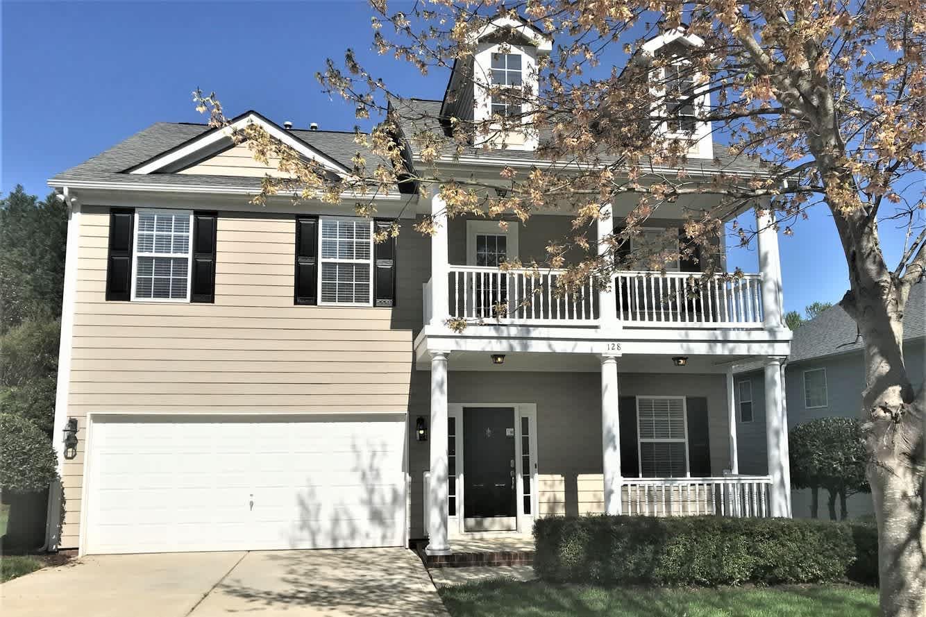 3-Bed House for Rent - 128 Cloister Ln, Mooresville, NC