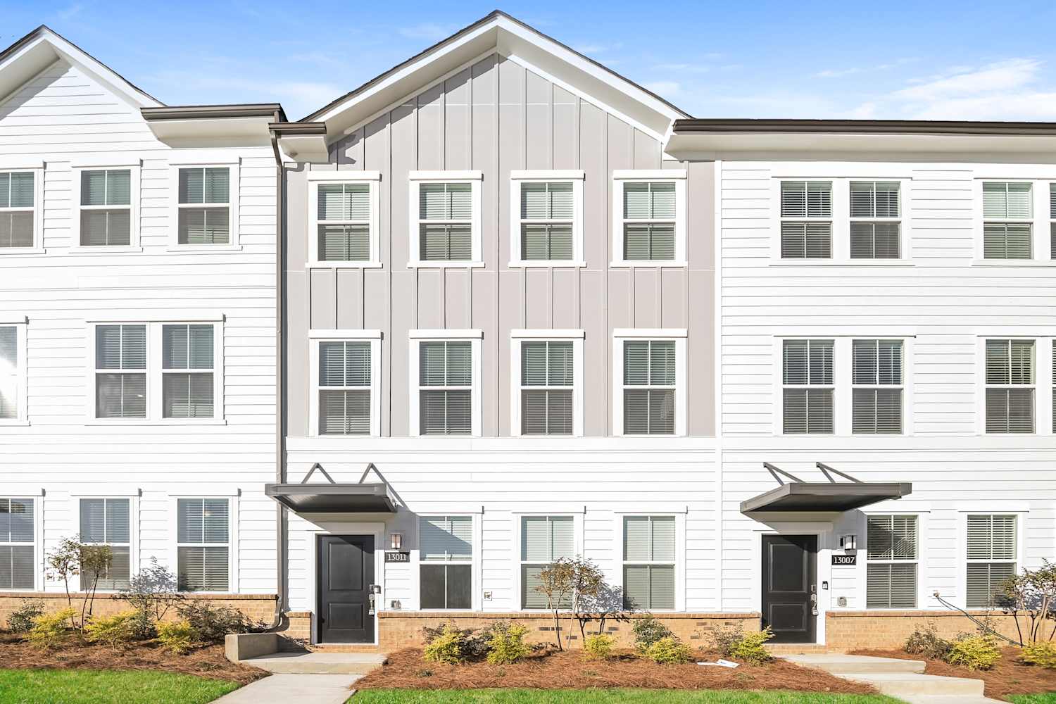 4-Bed Apartment in Smith Farms, Charlotte