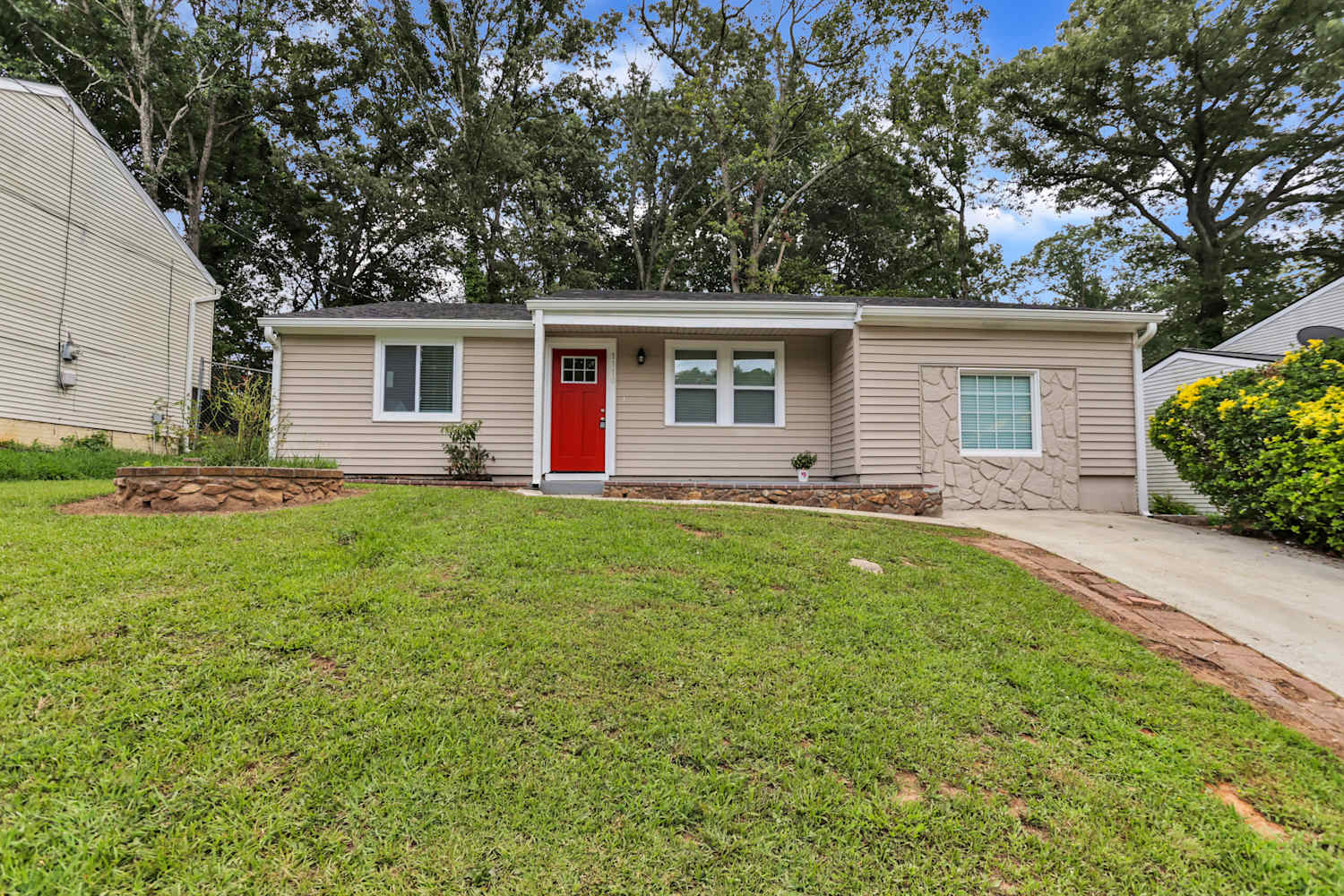4 Bedroom House – 1310 Muirfield Dr, Stone Mountain, GA 30088
