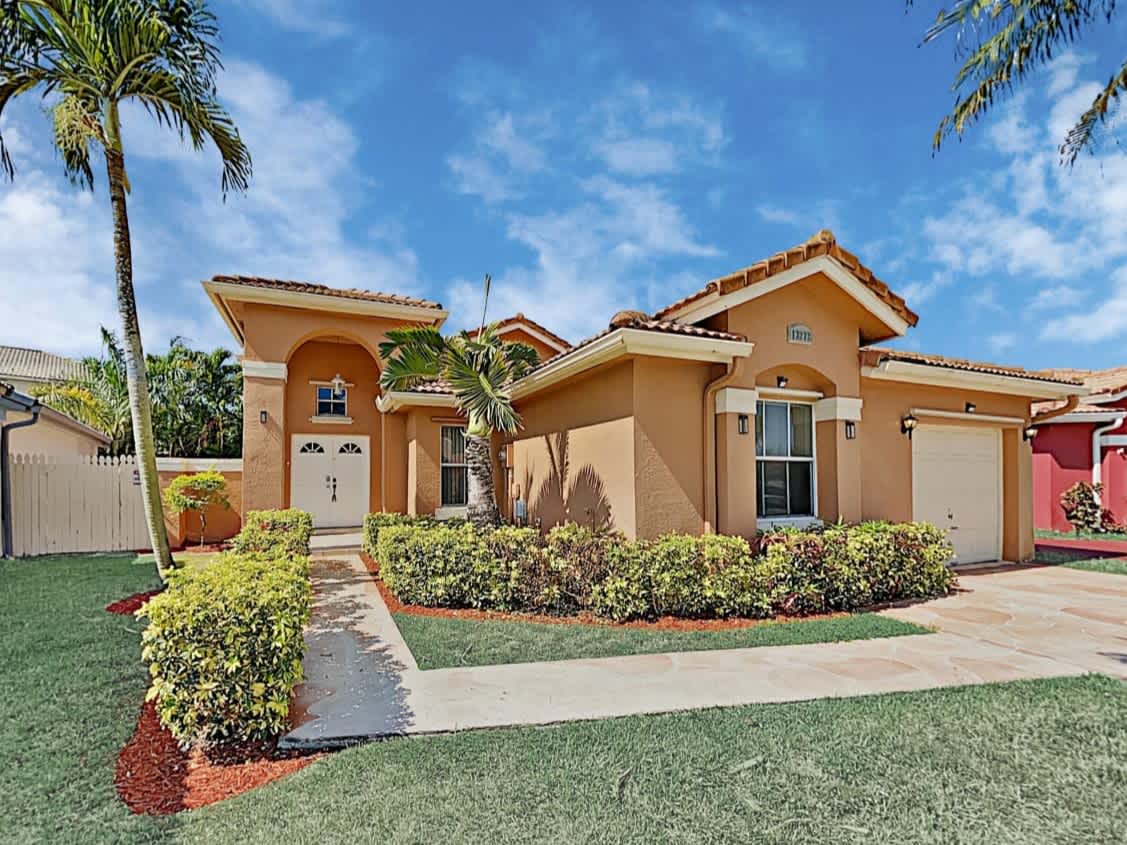 3-Bed Home in null, Miami