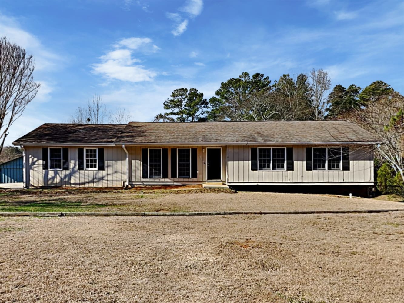 3-Bed House for Rent - 1379 Hidden Cir, Sugar Hill, GA