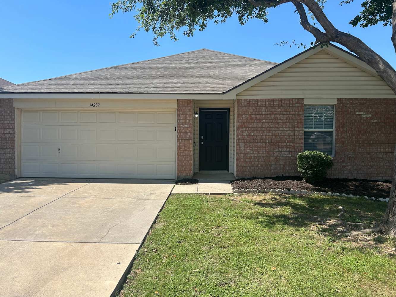 4-Bed House for Rent - 14237 Cedar Post Dr, Haslet, TX