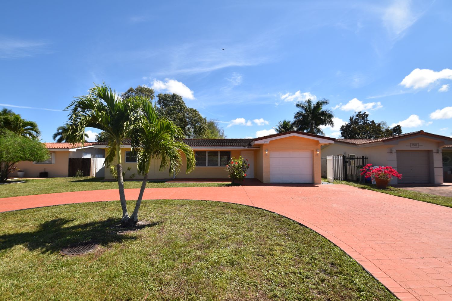 3-Bed Home in null, Pembroke Pines