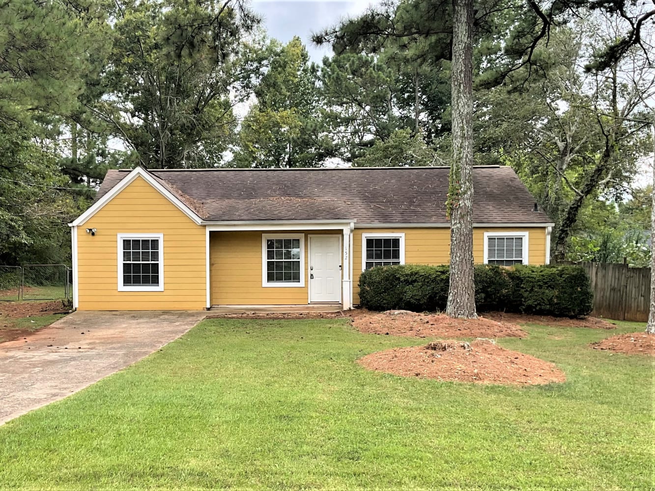 3 Bedroom House – 152 Apple Valley Dr, Woodstock, GA 30188