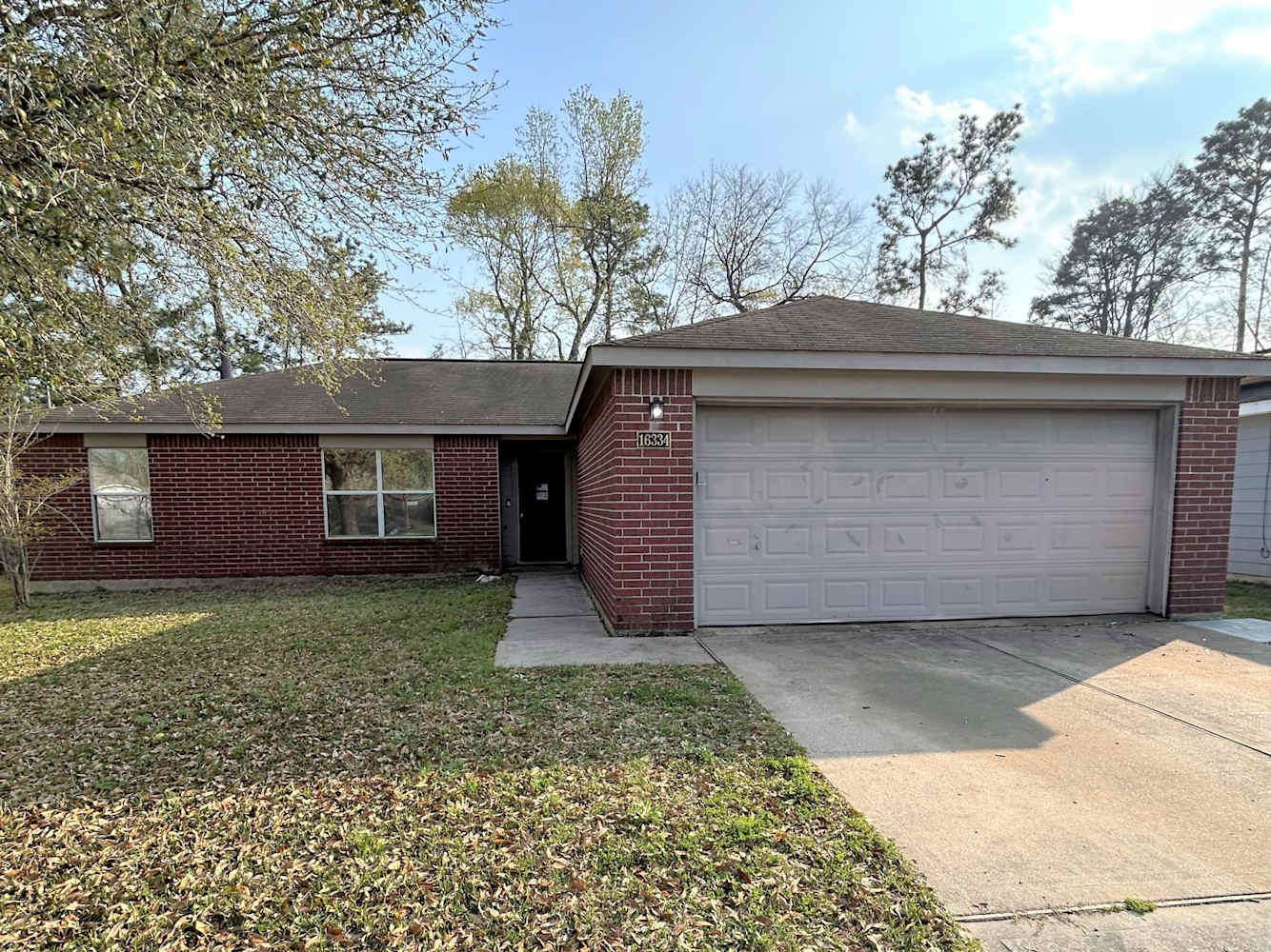 3 Bedroom House – 16334 Many Trees Ln, Conroe, TX 77302