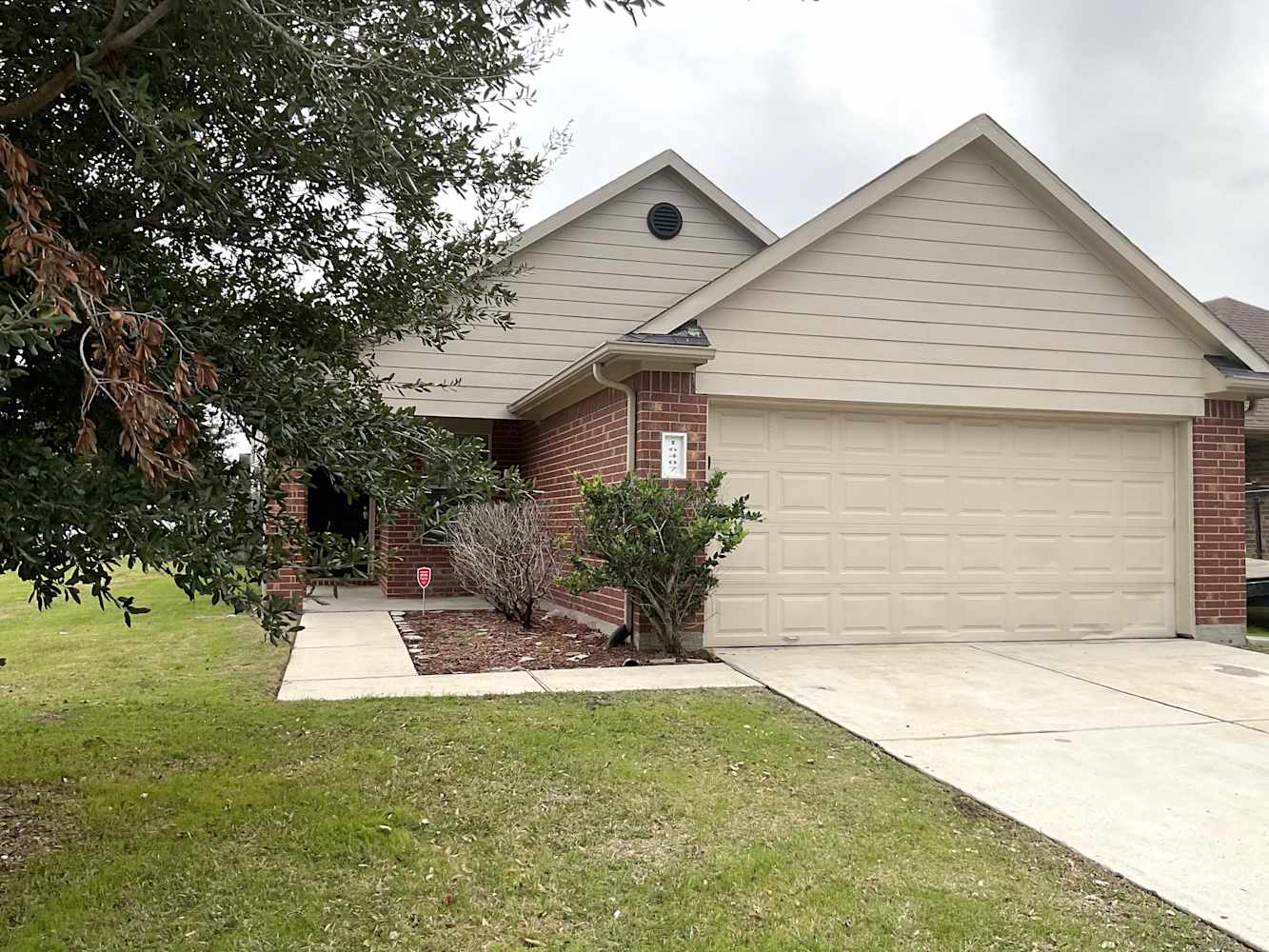 4 Bedroom House – 16407 Eton Brook Ln, Houston, TX 77073
