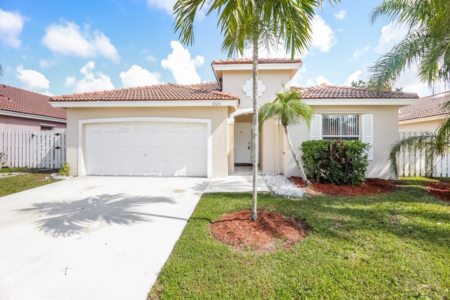 3-Bed House for Rent - 16575 NW 10th St, Pembroke Pines, FL