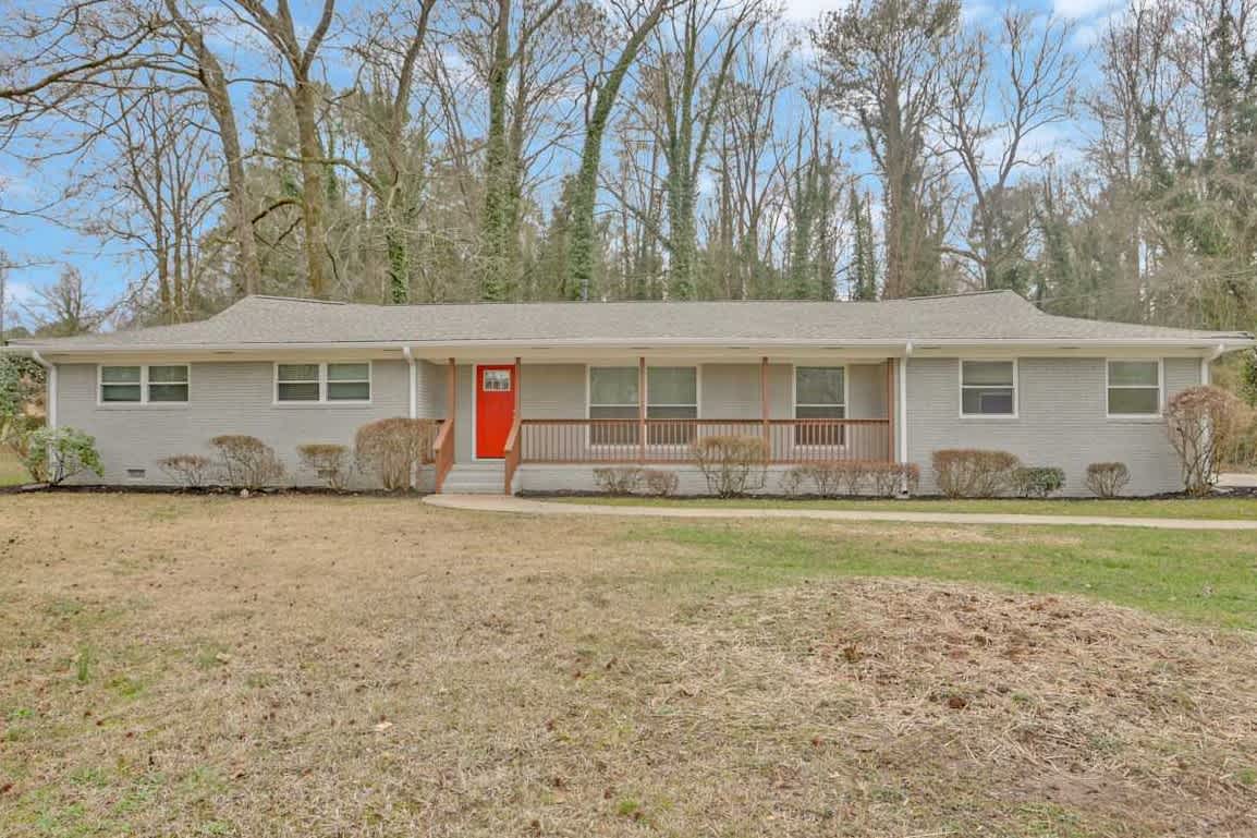 3 Bedroom House – 1707 Laurens Dr Sw, Atlanta, GA 30311
