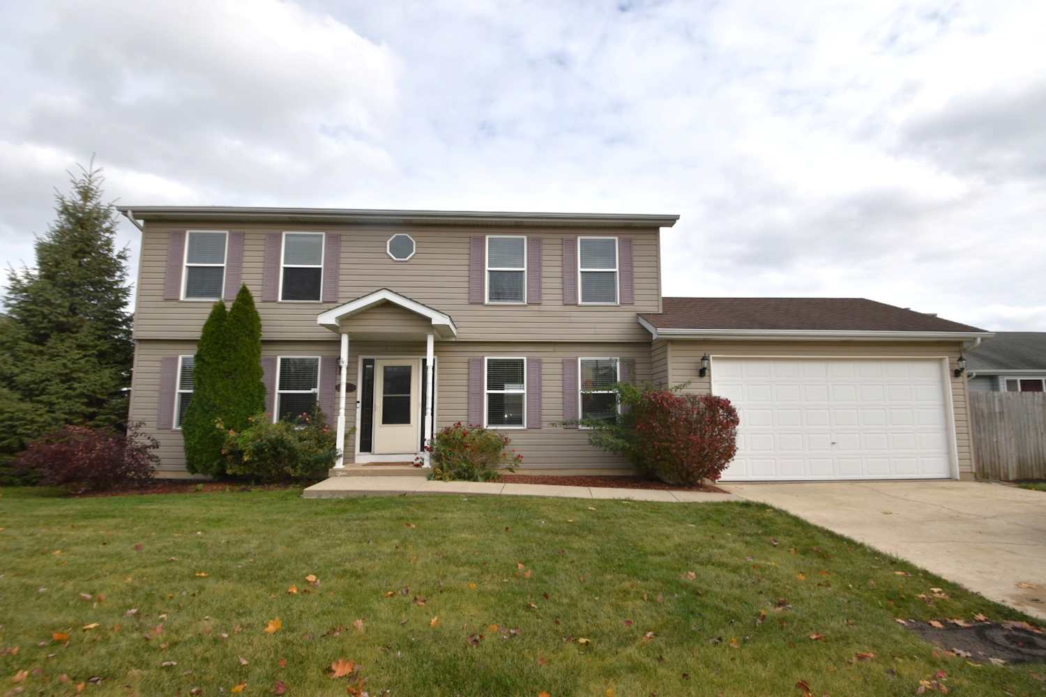 4-Bed Home at 1724 Mystic Dr, Plainfield