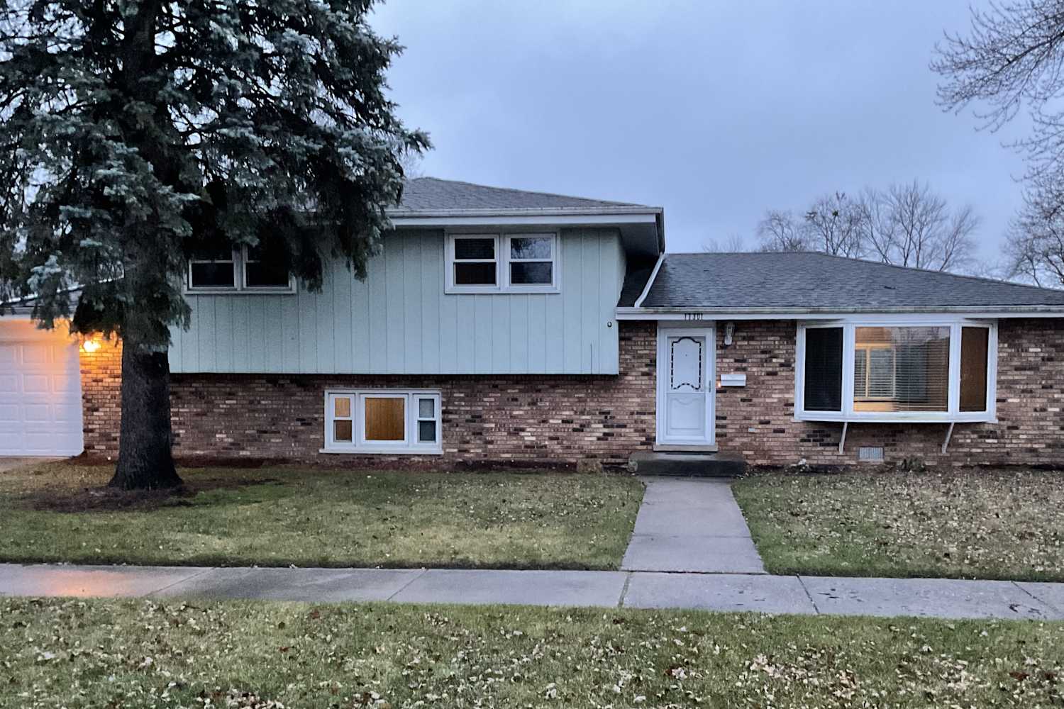 4-Bed Home in null, South Holland