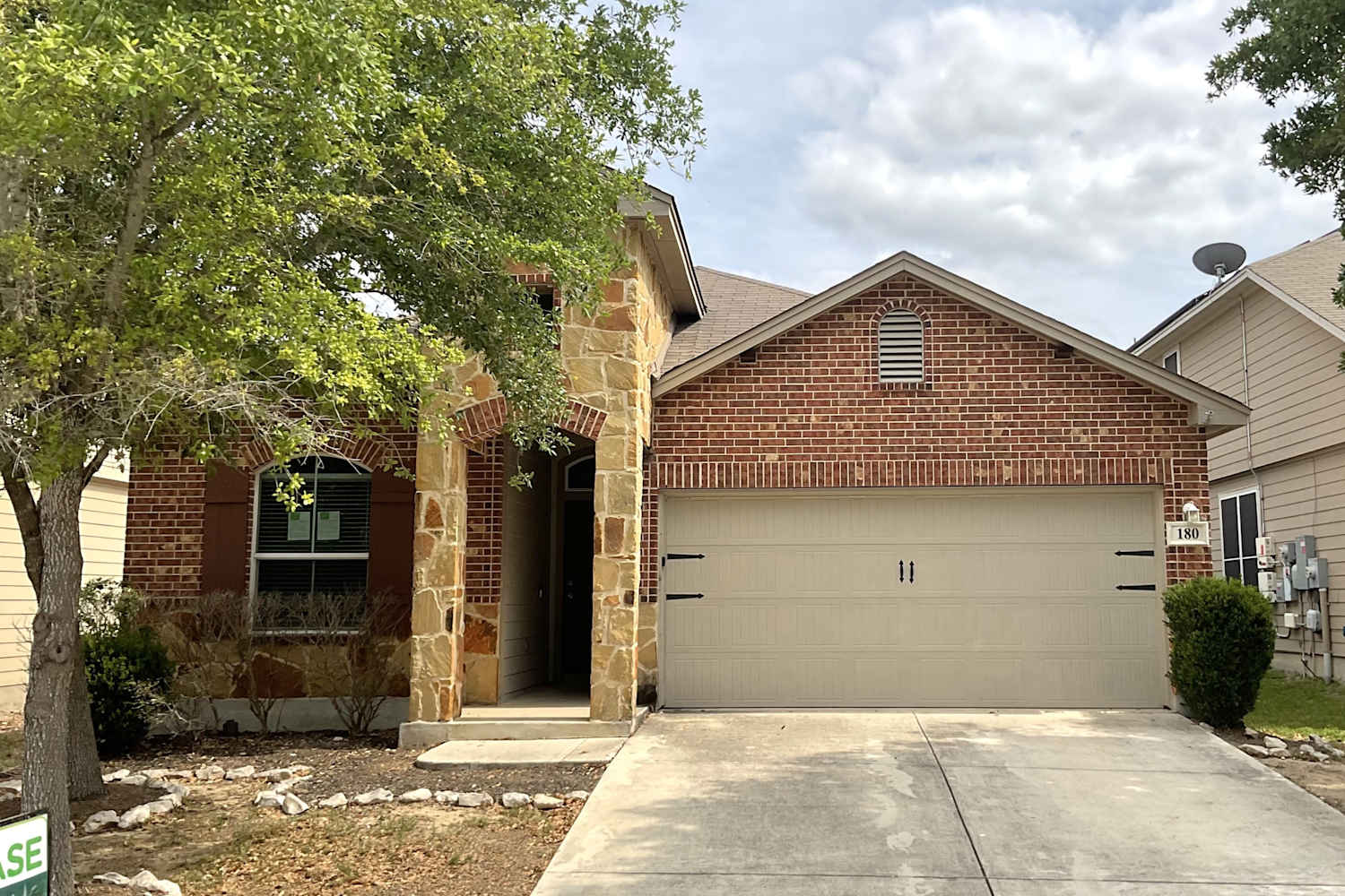3-Bed House for Rent - 180 Reeves Garden, San Antonio, TX