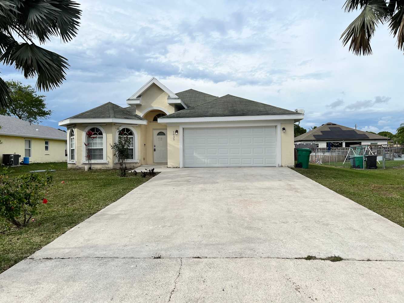 4-Bed Home in null, Port Saint Lucie