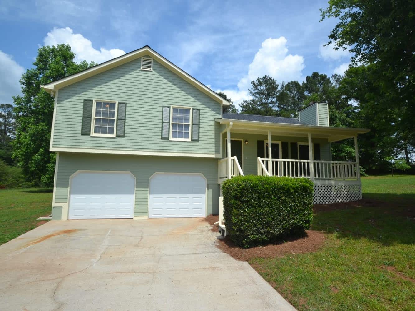 3 Bedroom House – 184 Nicole Dr, Douglasville, GA 30134