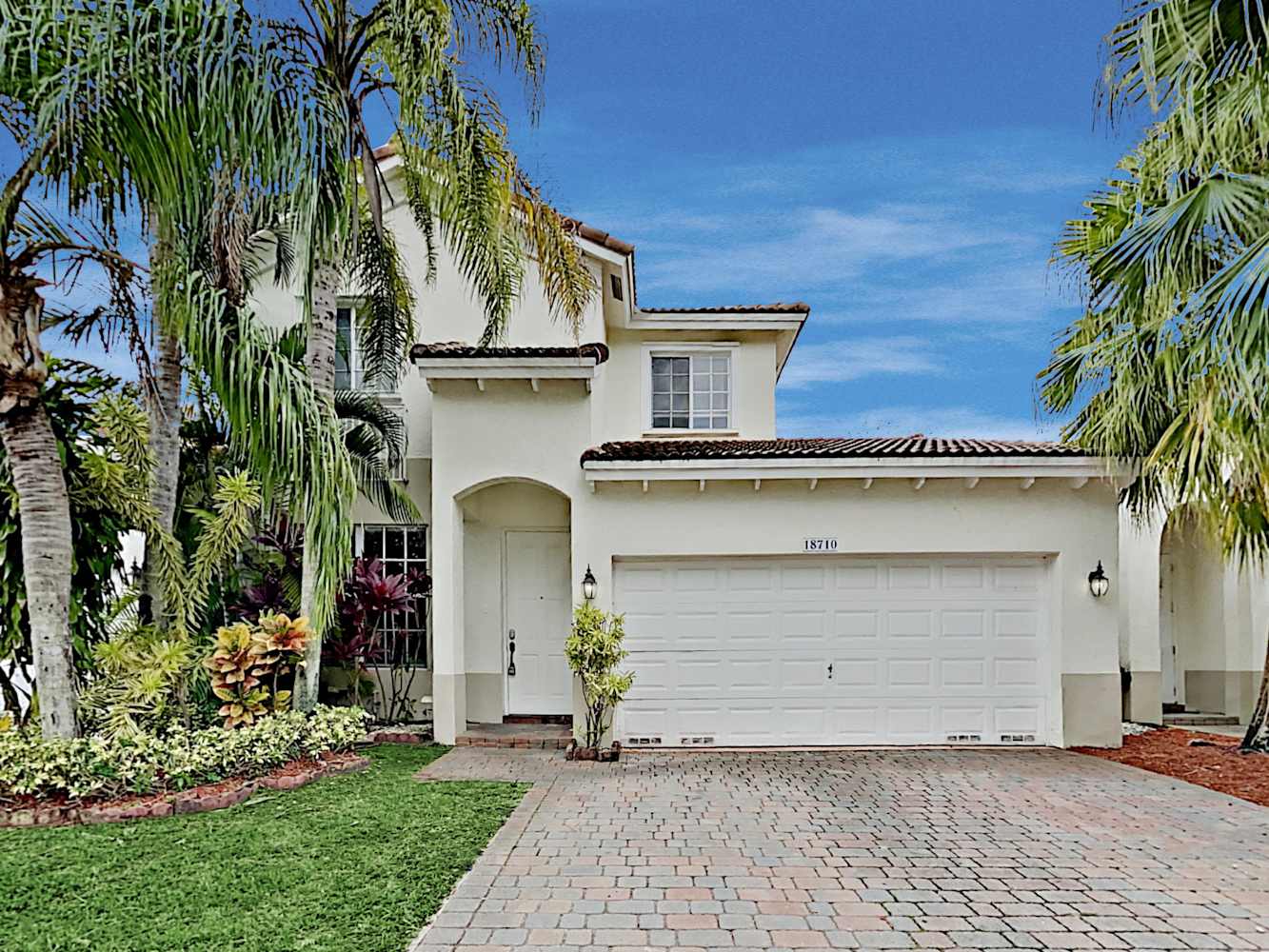 4-Bed Home in null, Miramar